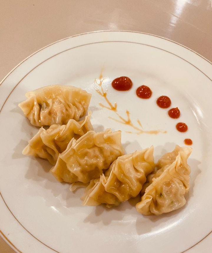 Pangsit Lezat