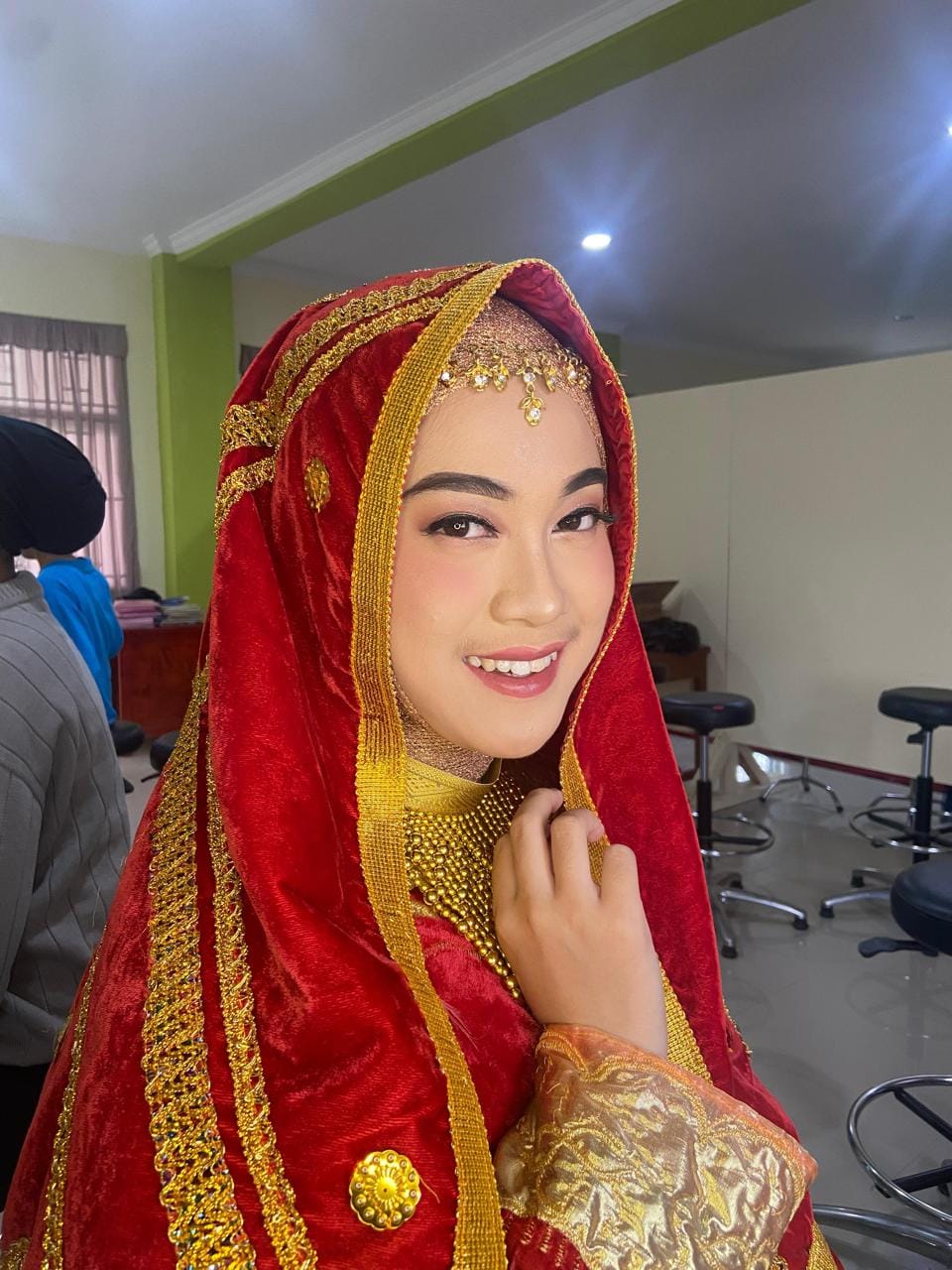 Jasa MUA Wisuda